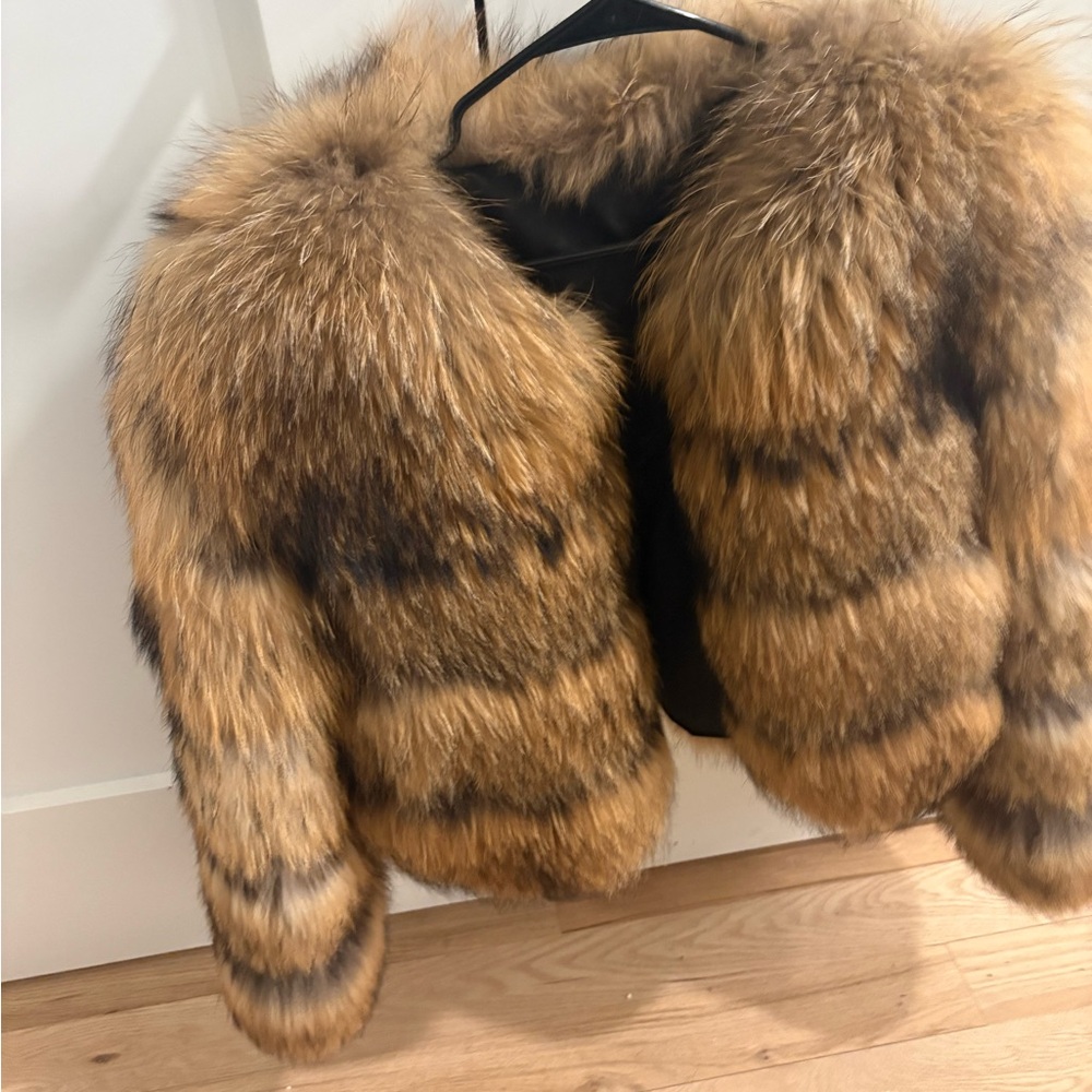 Luxurious Fur Coat with Striped Pattern